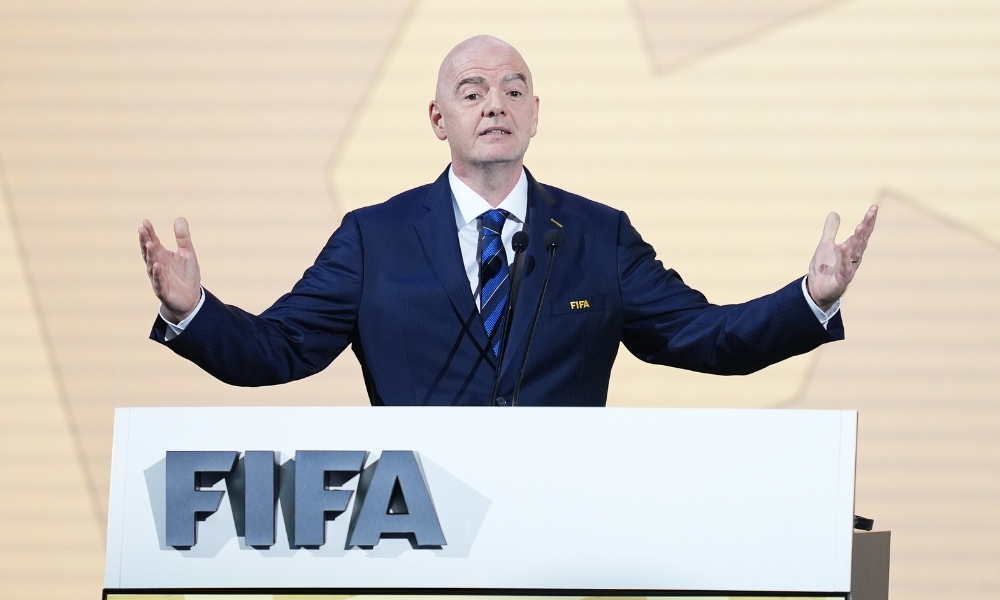 不僅在進攻 不僅在進攻